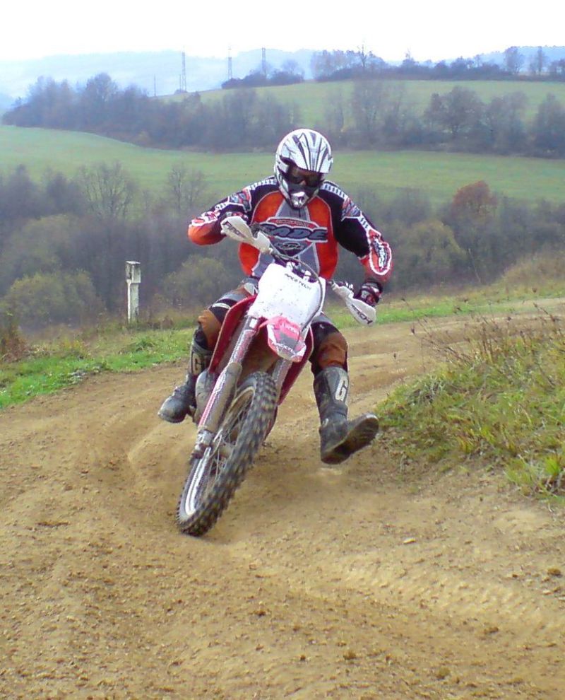 DSC01050.jpg